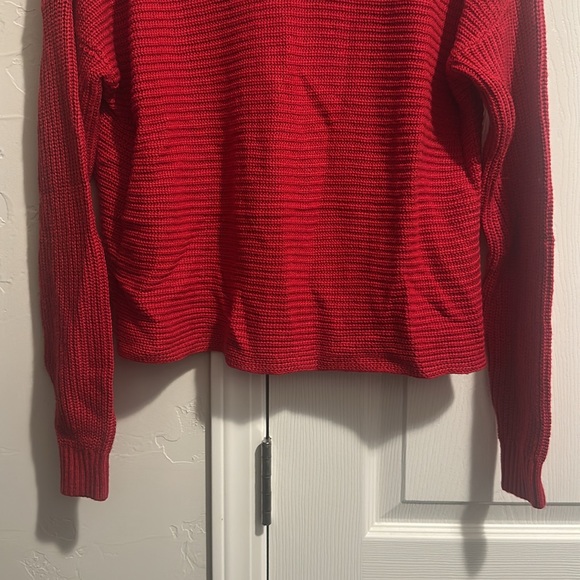 Red Reversible Sweater - Picture 4 of 6